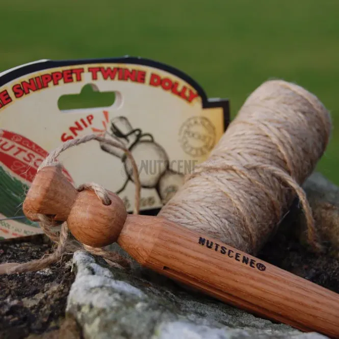 Hovedbilde Snippet Twine Dolly – en bærbar klipper til hygging /  Nutscene Twines Ltd