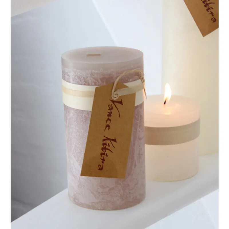 Timber® Candles Kubbelys Grey, 8 x 23 cm / Vance Kitira