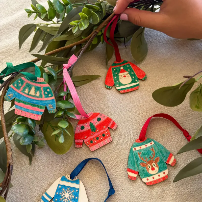 Christmas Jumper Decoration Kit / Cotton Twist