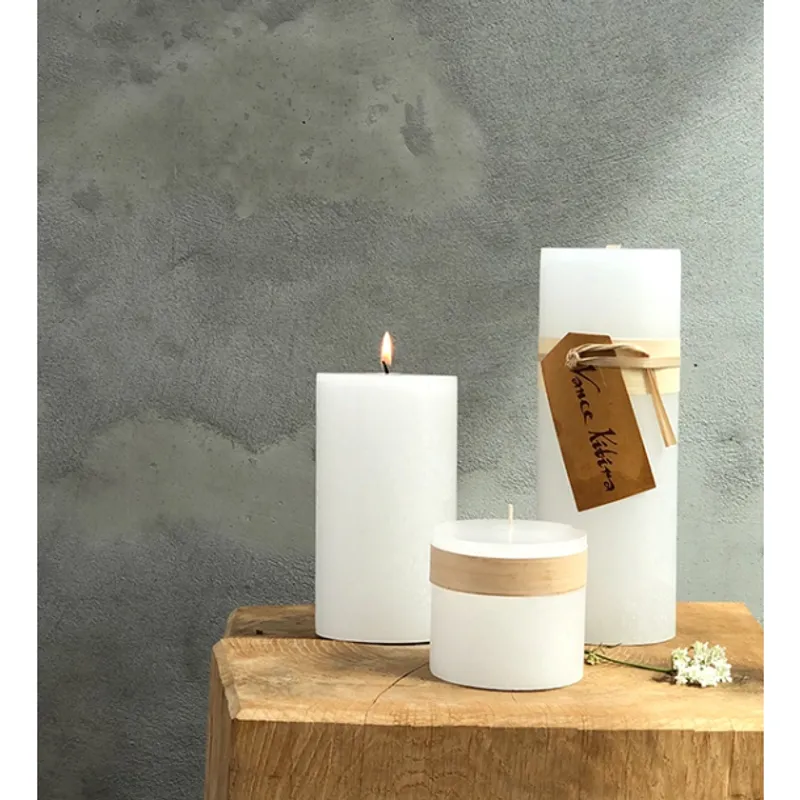 Timber® Candles Kubbelys Snow White, 8 x 7.5 cm / Vance Kitira