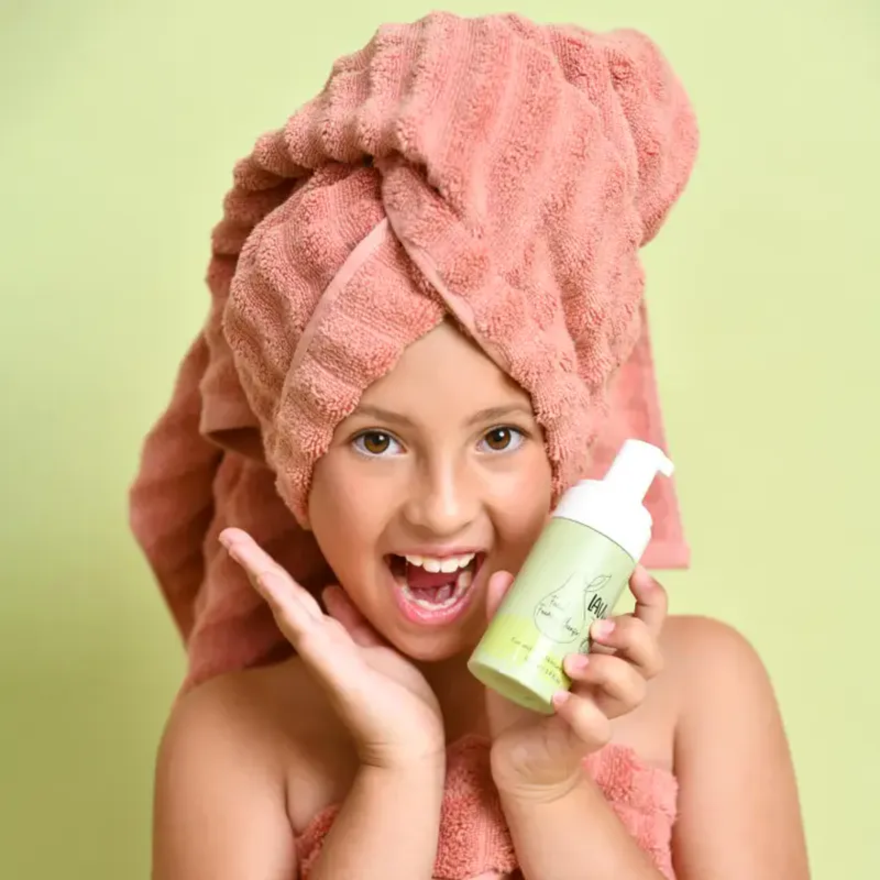 Facial Foaming Cleanser 100ml / LAVkids